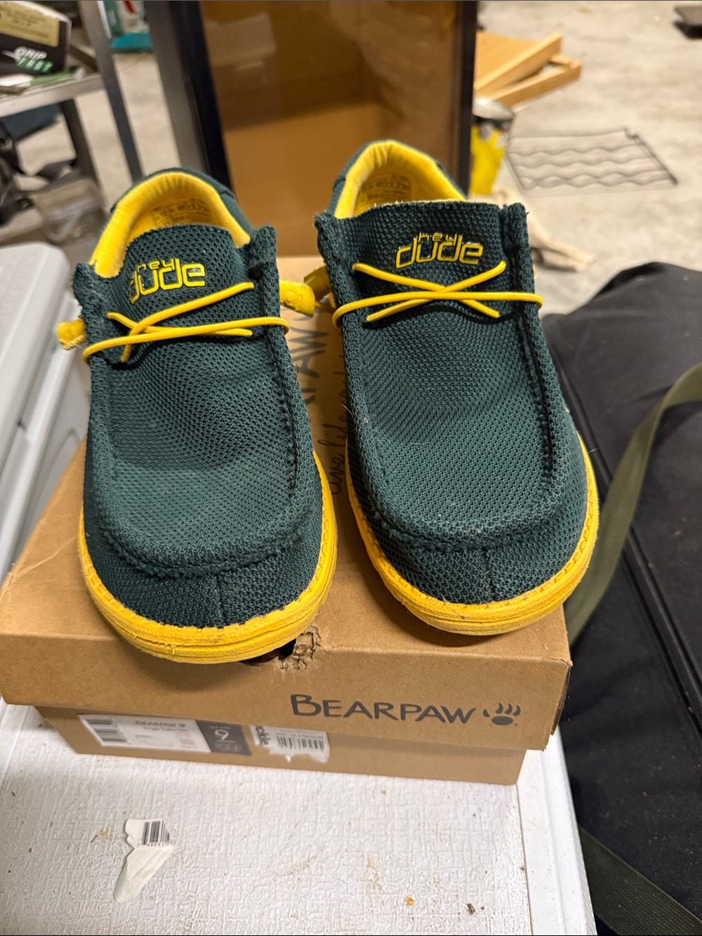 Men’s Packers Hey Dude